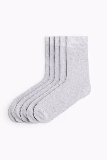 pack socks